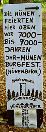 Hinweisschild zum Thema Hnen-Burgfest